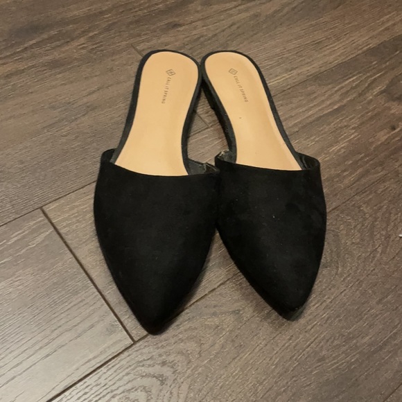 BLACK SUEDE MULES